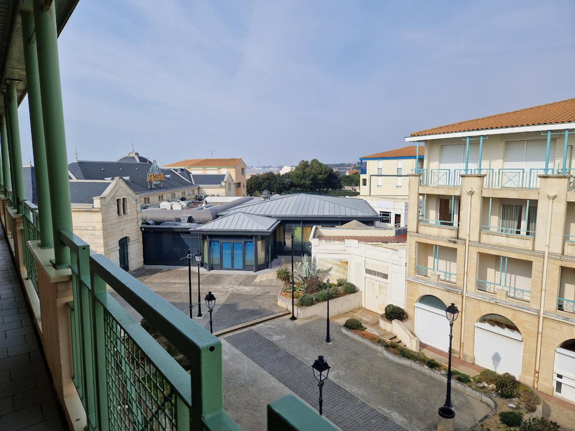 Appartement Avec Piscine, Tennis & Balcon, Centre-Ville Chatelaillon-Plage, 6 Pers, 2 Ch - Fr-1-706-17 Kültér fotó